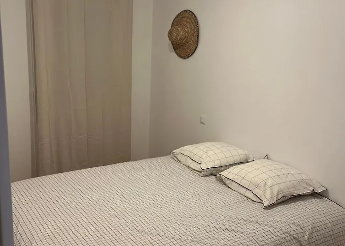 Holiday home Maison Neuve Toute Equipee Poix De Picardie